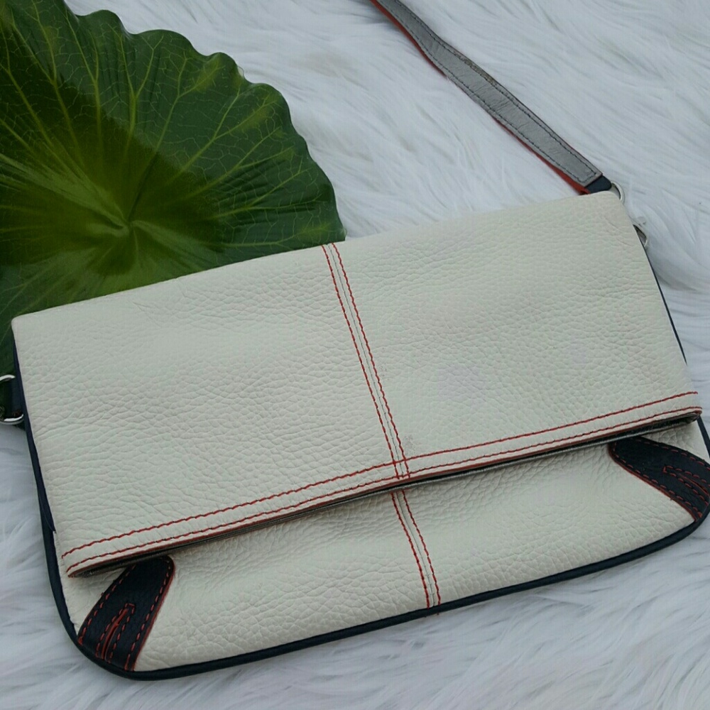 Maxx New York Clutch